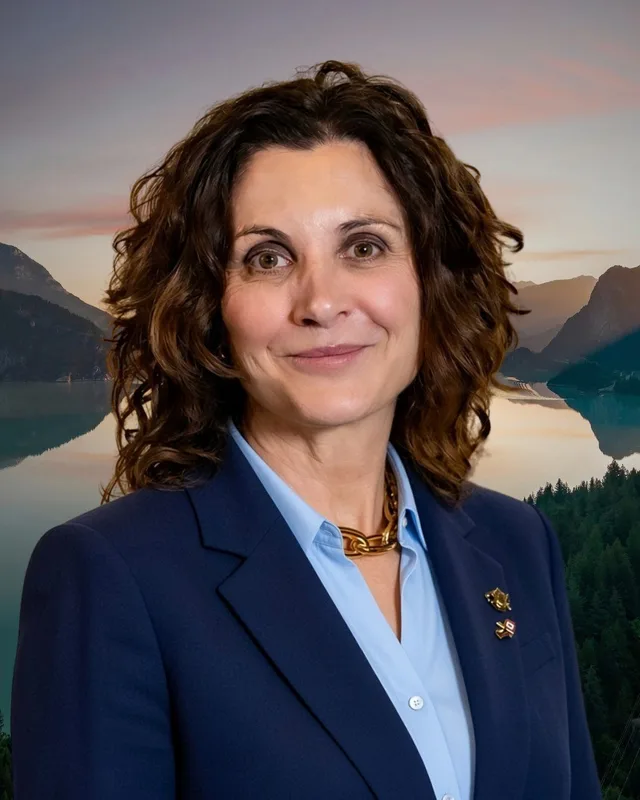 Dallas Brodie, candidate portrait