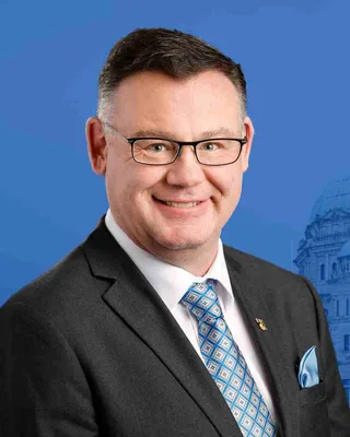 Larry Neufeld, candidate portrait