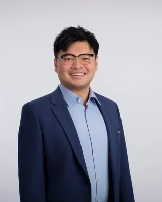 William Li, candidate portrait