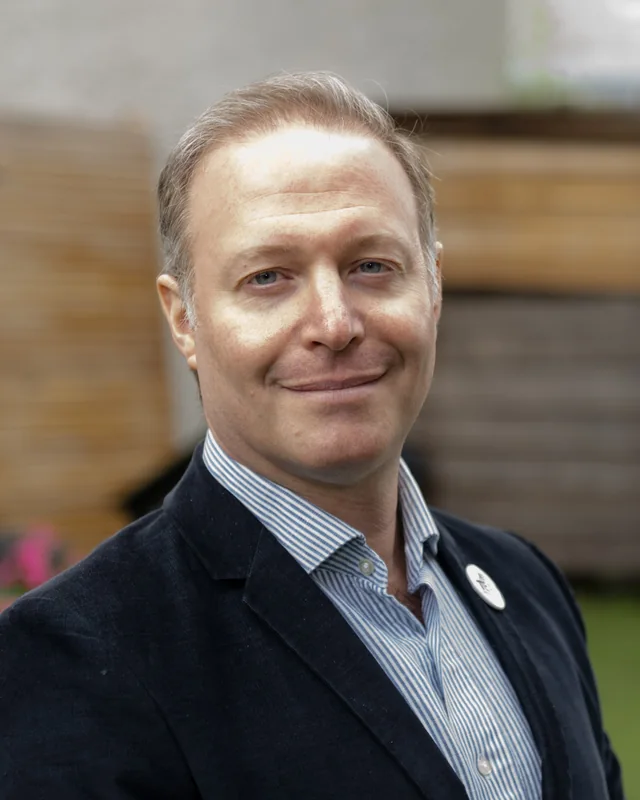 Jonathan Weisman, from TEAM campaign.