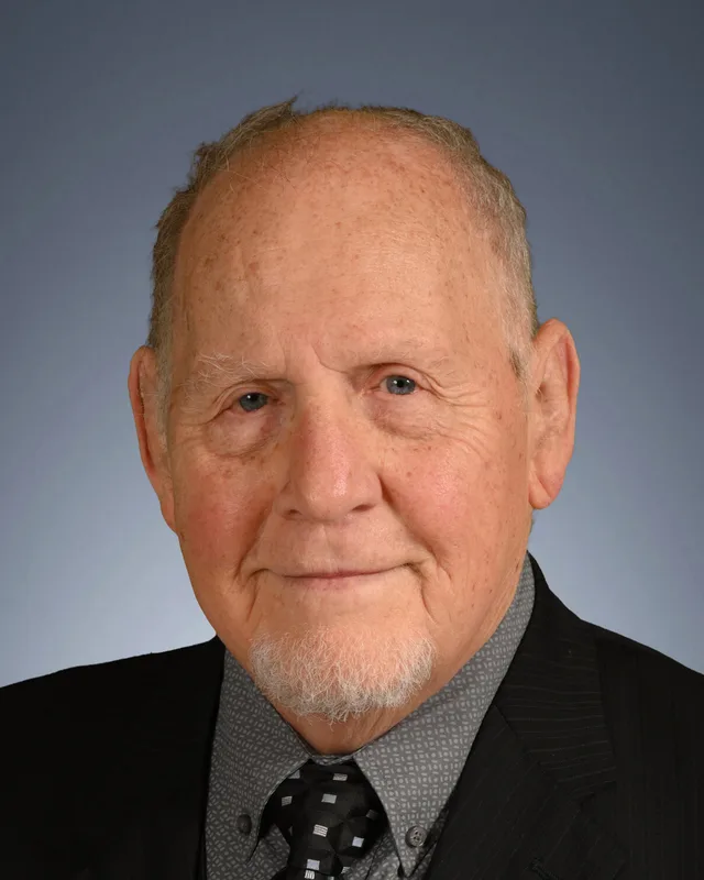 André J. Thibodeau, from Conseil des écoles catholiques du Centre-Est (ecolecatholique.ca).