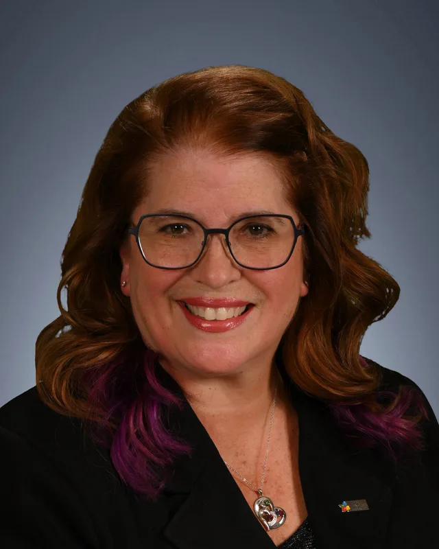 Johanne Lacombe, from Conseil des écoles catholiques du Centre-Est (ecolecatholique.ca).