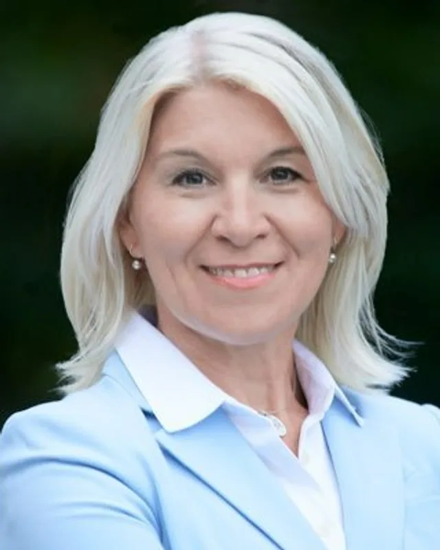 Teresa Lubinski, from Toronto Catholic District School Board (official trustee page).